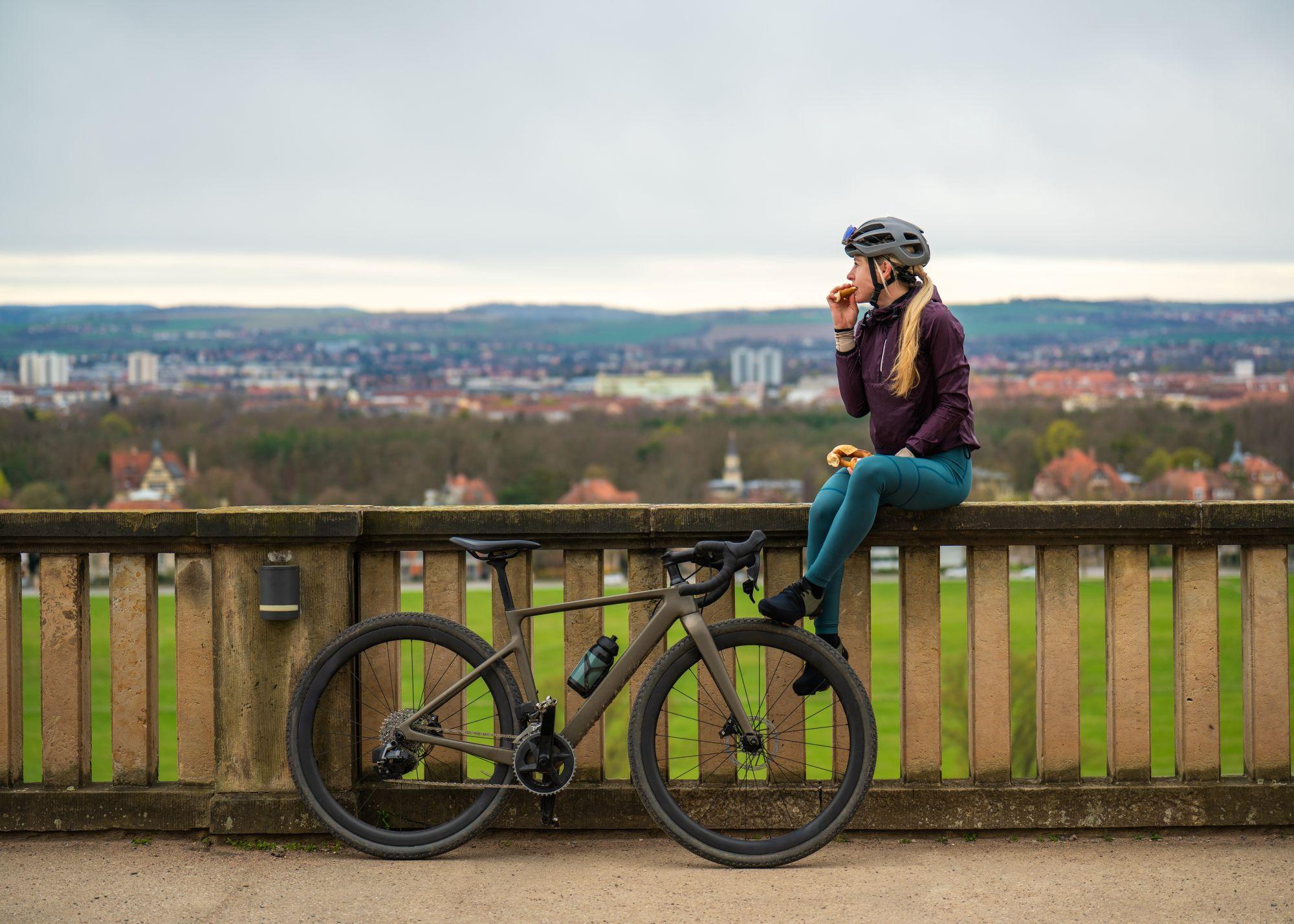 Cycling training tips for beginners: Nutrition and gear