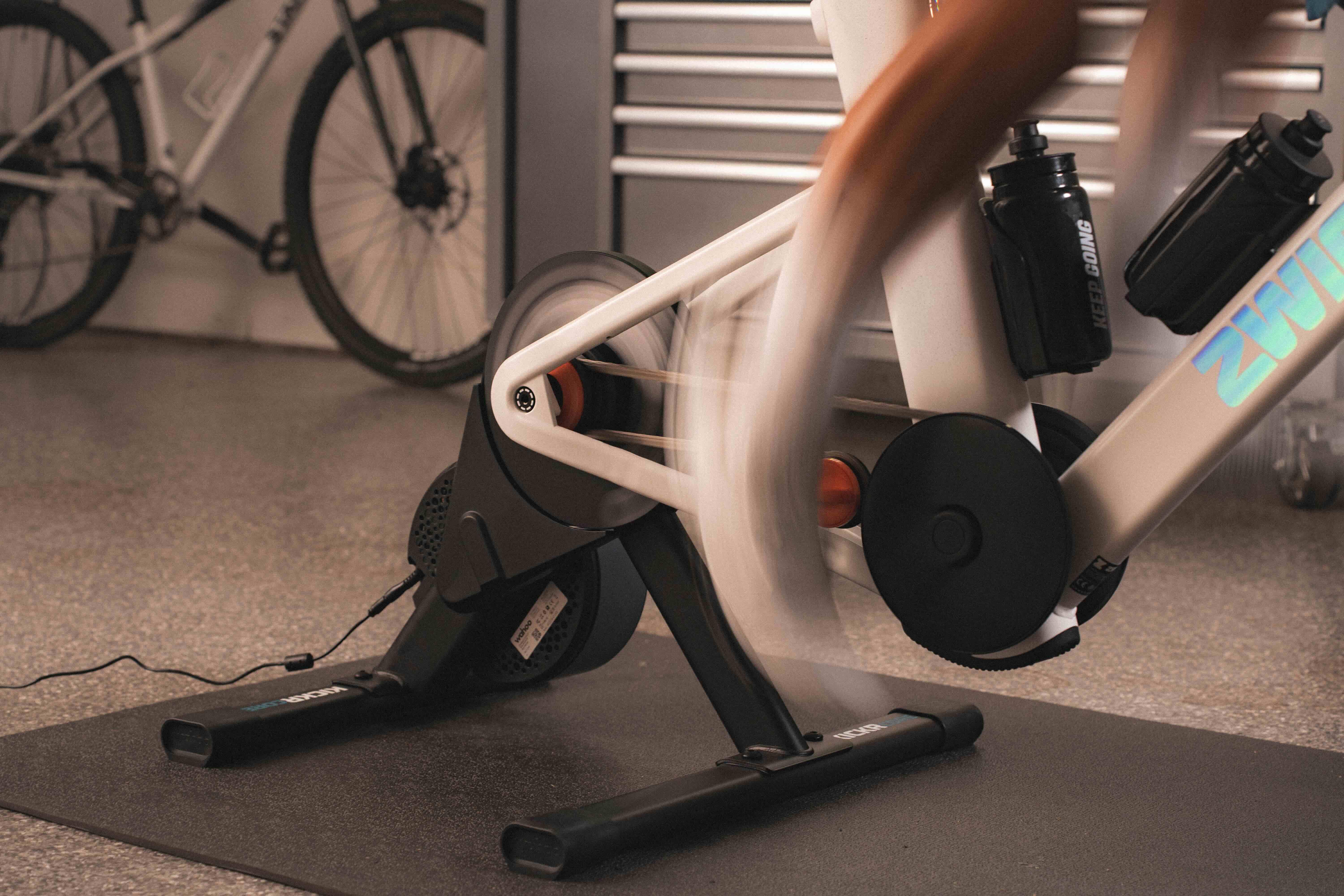 Zwift Cog vs cassette: which indoor setup is right for you?