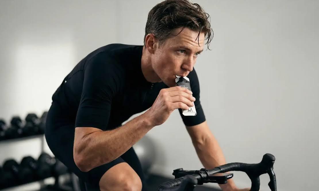 THE BEST ENERGY GELS FOR CYCLING: WHAT TO USE, WHEN, AND WHY IT MATTERS
