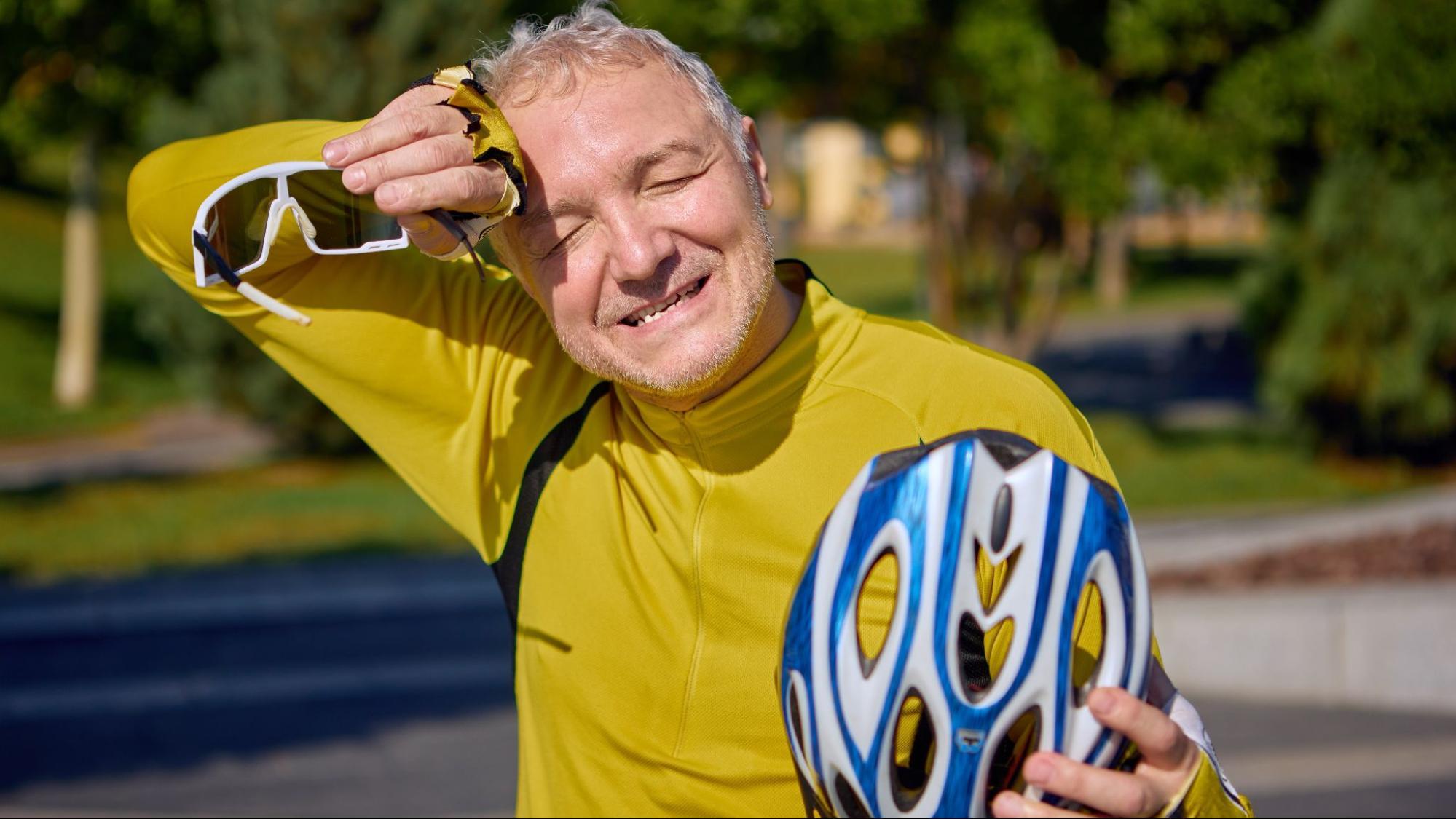 Quanto sodio assumere durante un'uscita in bici? Guida pratica a idratazione, sudorazione e bicarbonato di sodio