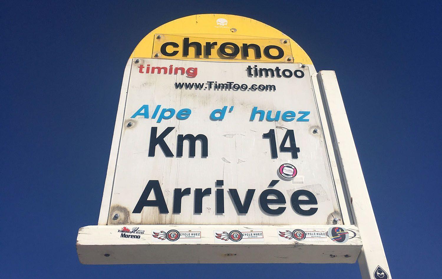 final km of Ale d'huez.jpg