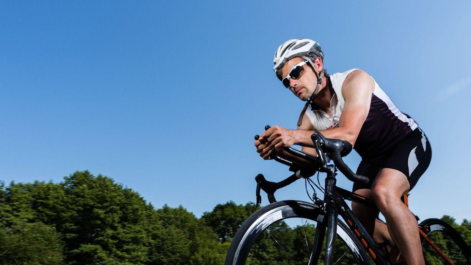 Best Beginner Triathlon Bikes in 2025: What to Buy and What to Skip
