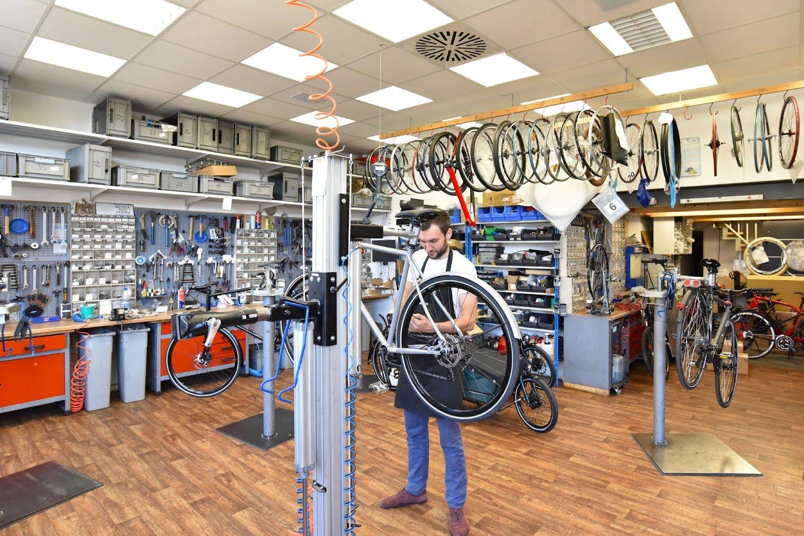 bike shop.jpg