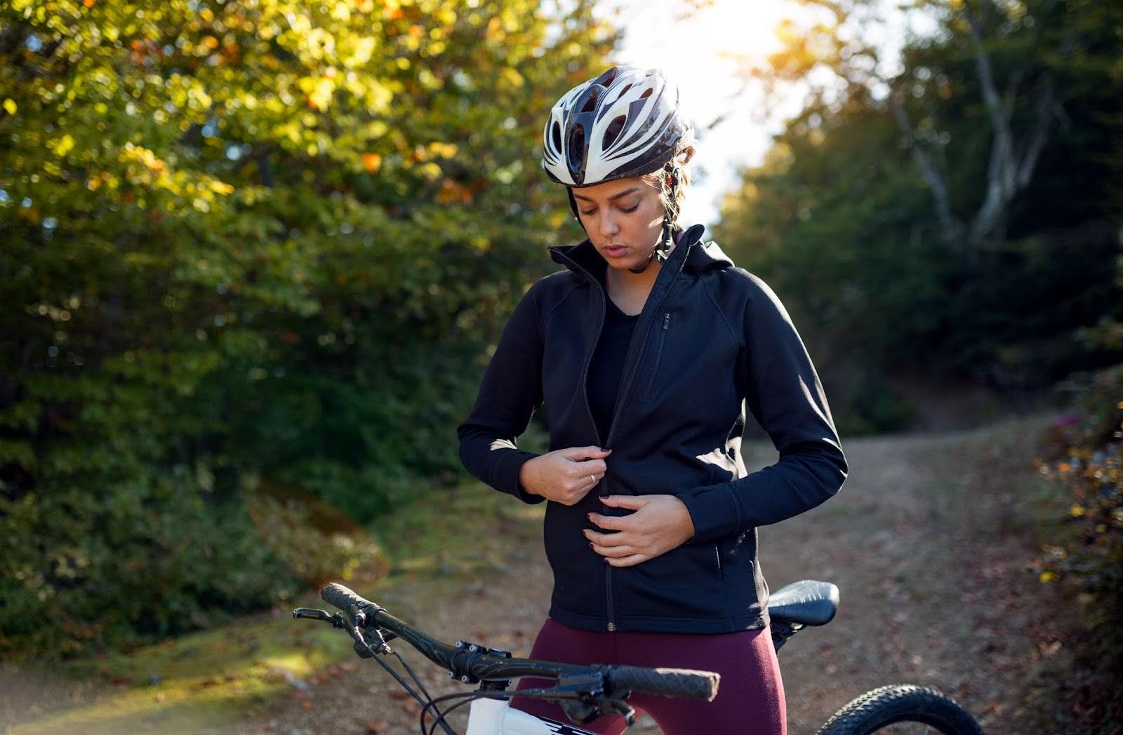 What should you wear for spring outdoor cycling?