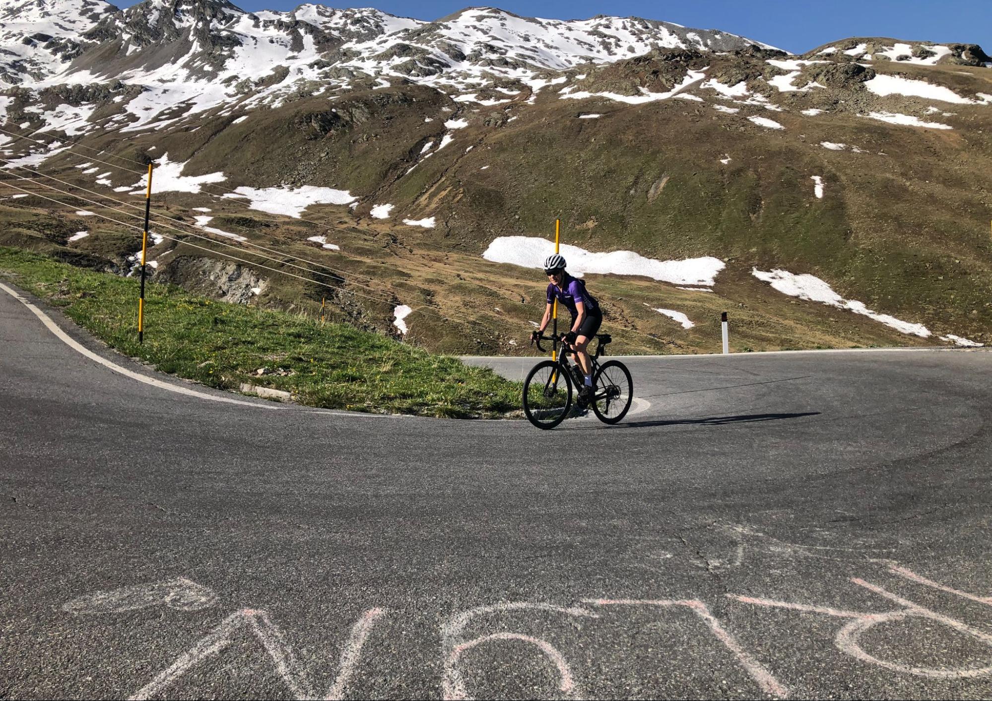 Cycling uphill: Tips and techniques to climb better and suffer less