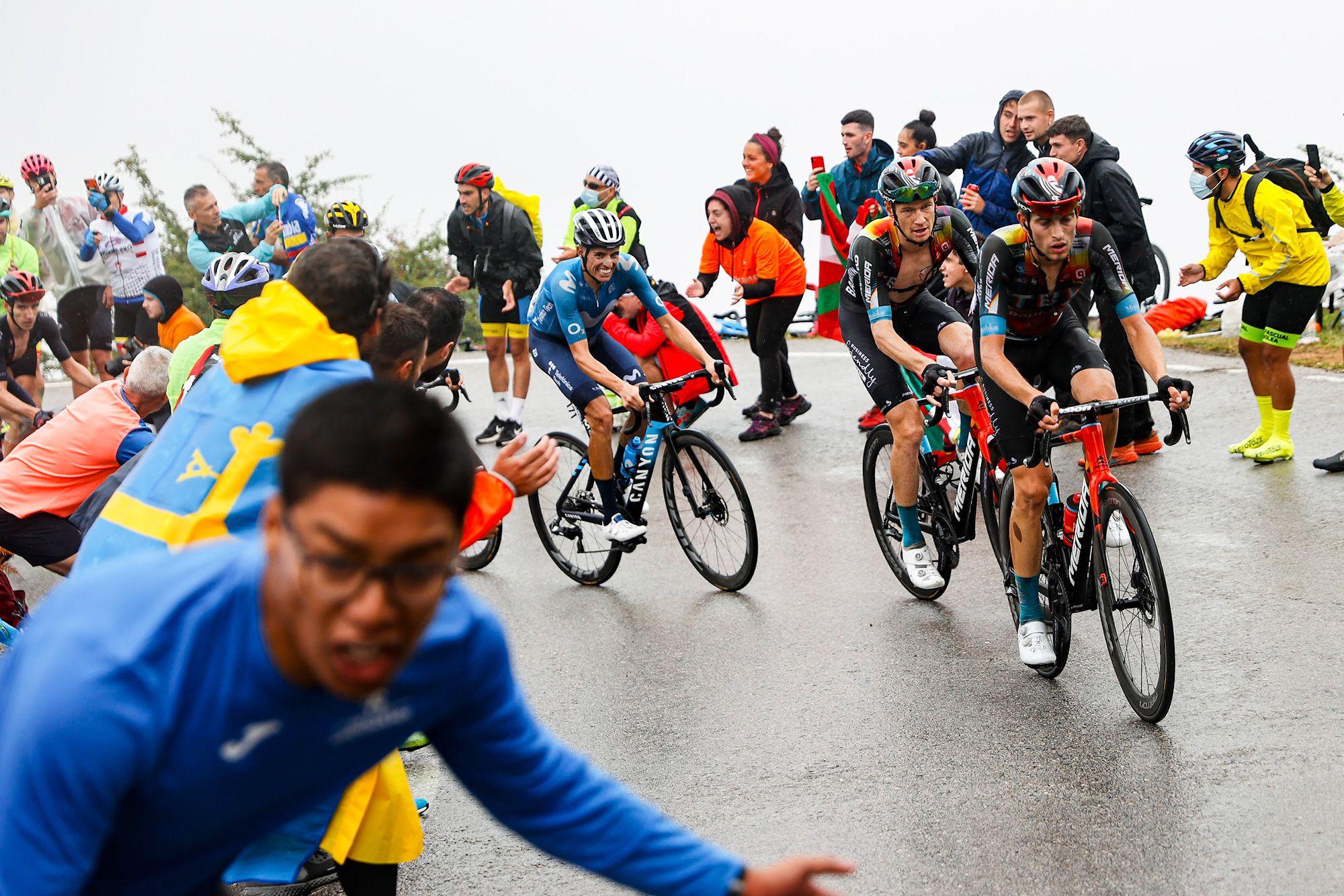 Spectators cheering on their fans on a climb in La Vuelta