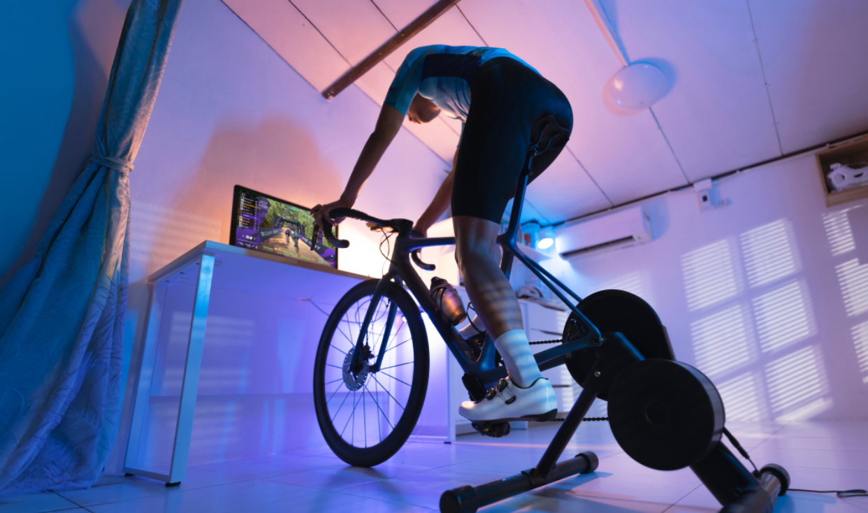 indoor cycling world.png