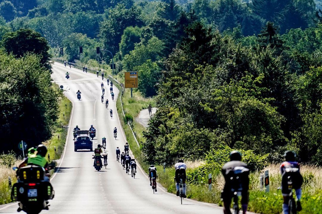 IRONMAN Frankfurt European Championship (1st loop)