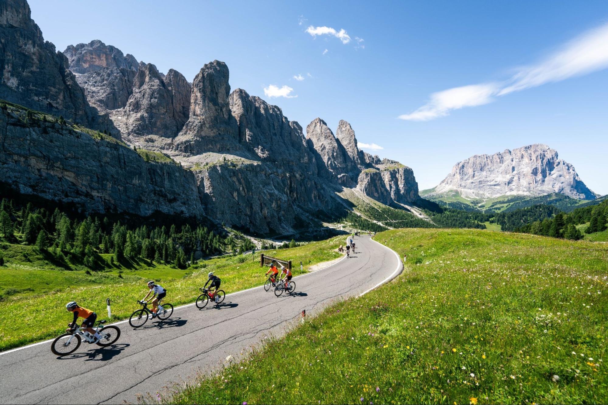 How to prepare for the Maratona dles Dolomites 2027: route, training and race-day tips