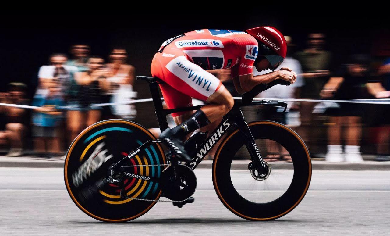 How to choose a triathlon helmet that makes you faster