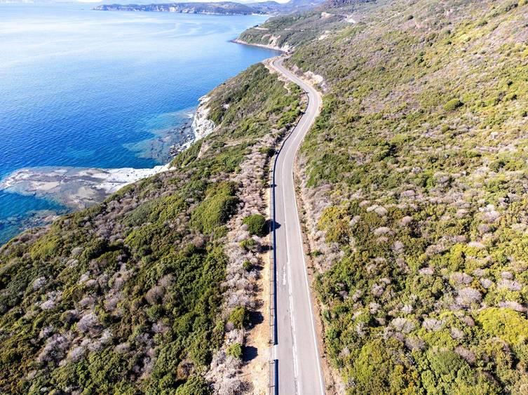 Sardinia cycling routes: the scenic Alghero–Bosa coastal road
