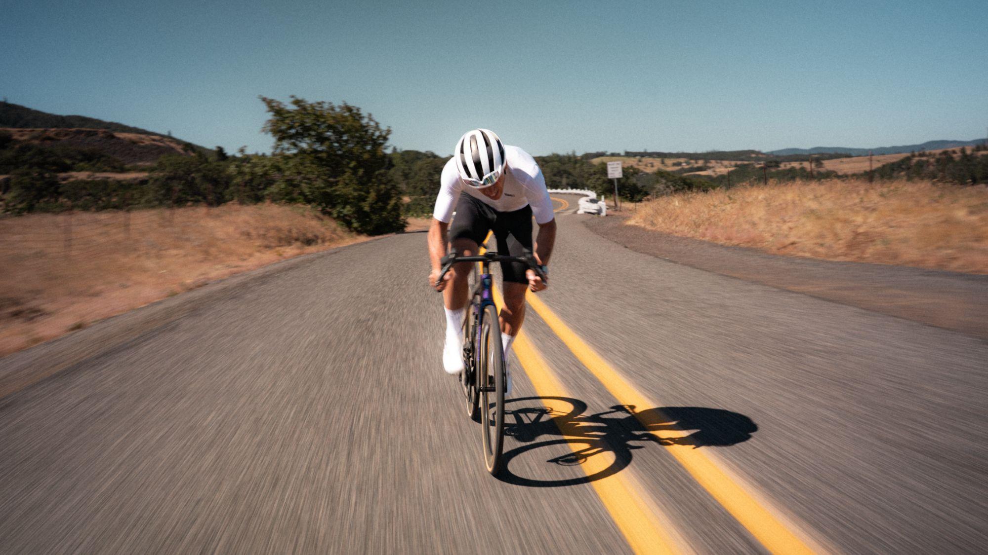 Cycling Power-to-Weight Ratio: What's a Good W/kg and How to Improve It
