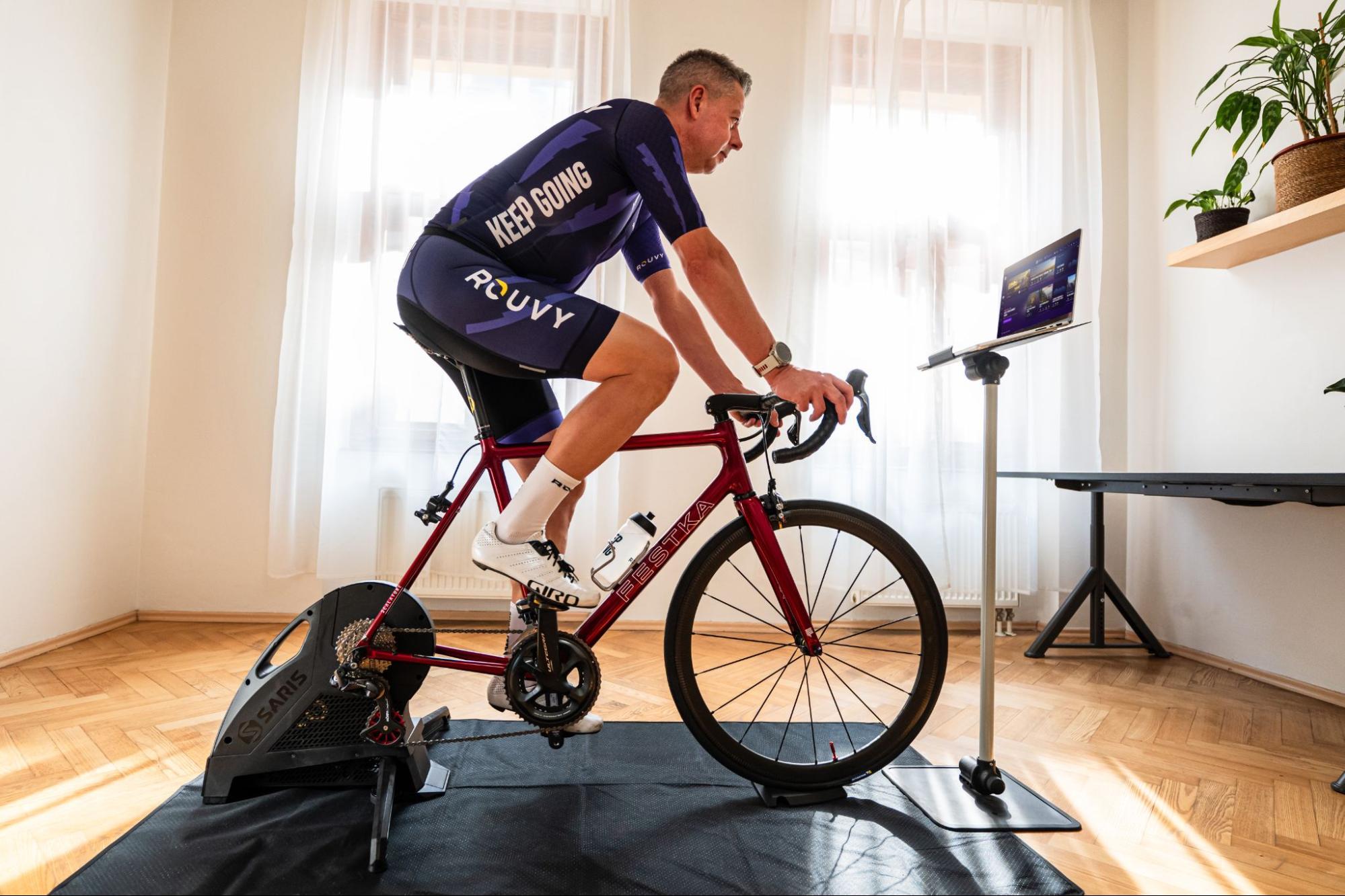 Short indoor cycling workout on ROUVY to maintain fitness through winter