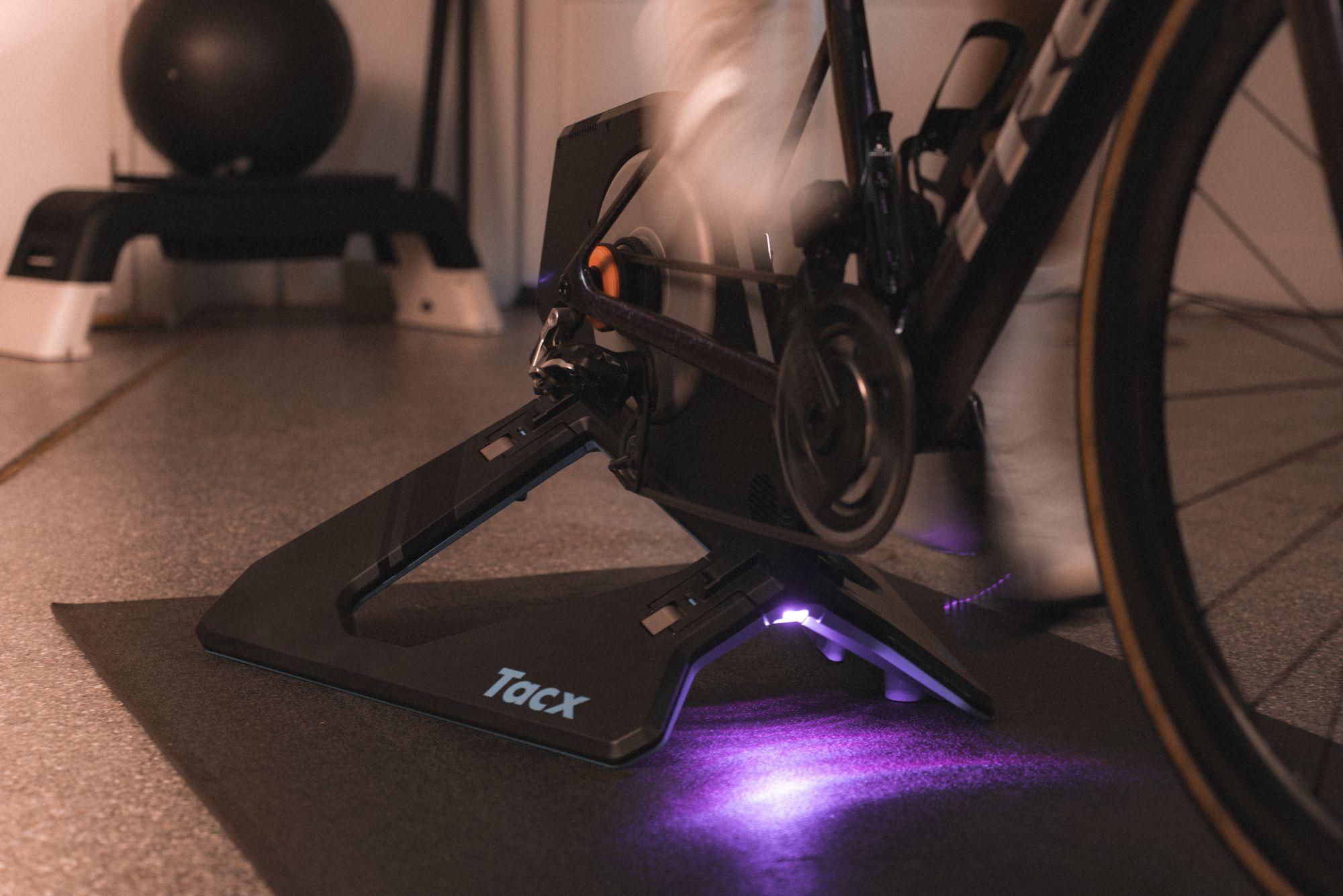 Structured indoor training as an effective way to improve cycling power-to-weight ratio