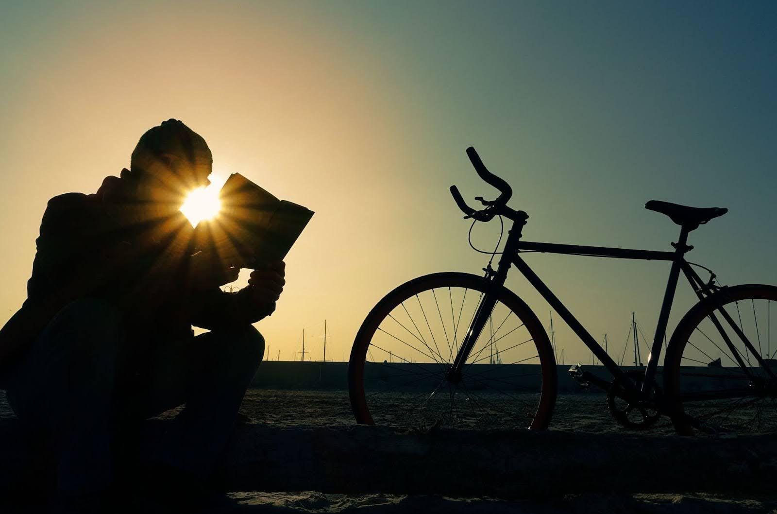 30 Best Cycling Books of All Time – Inspiring Reads for Every Rider
