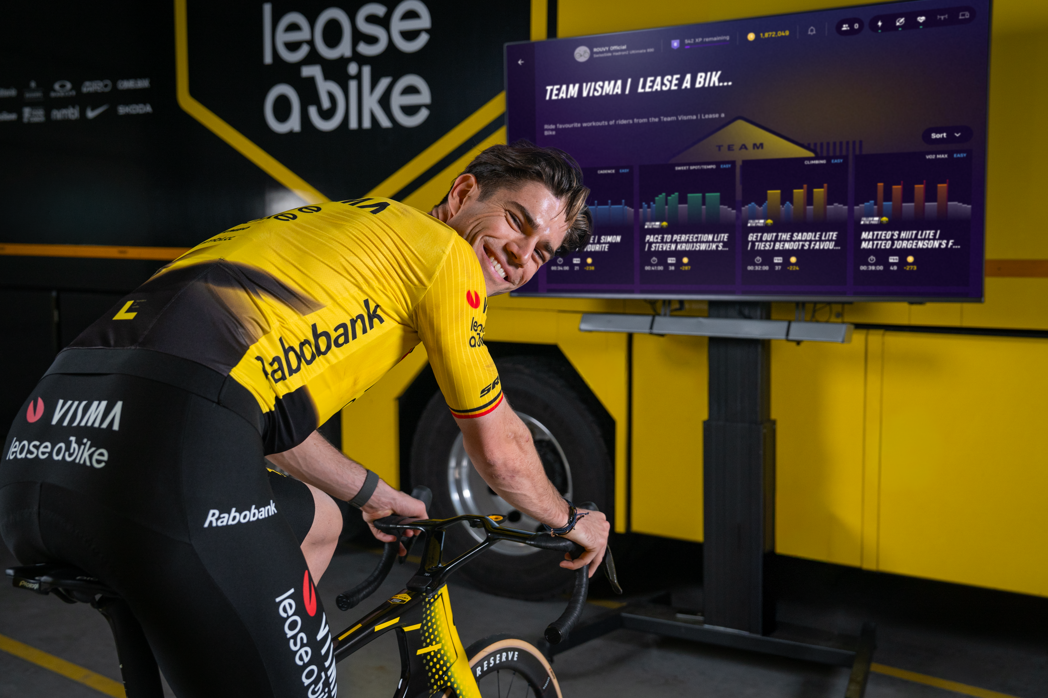 ROUVY Renews Partnerships with Visma | Lease-a-Bike and Lidl-Trek Teams, Continuing to Bring Pro Cycling Closer to its Users
