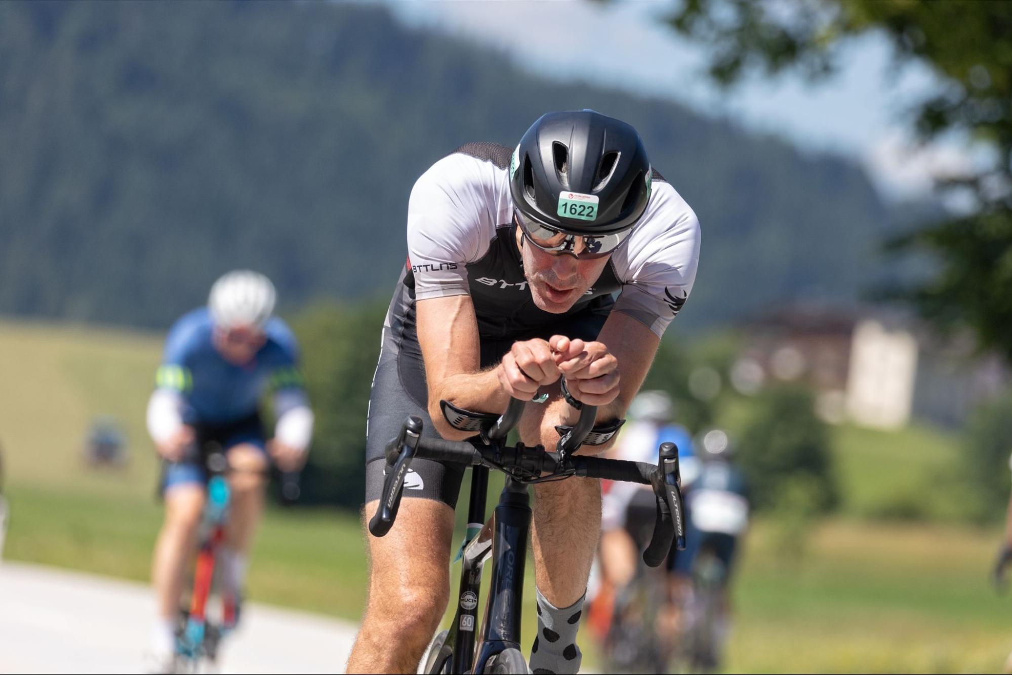 Converting a road bike to a tri bike for a more aero position