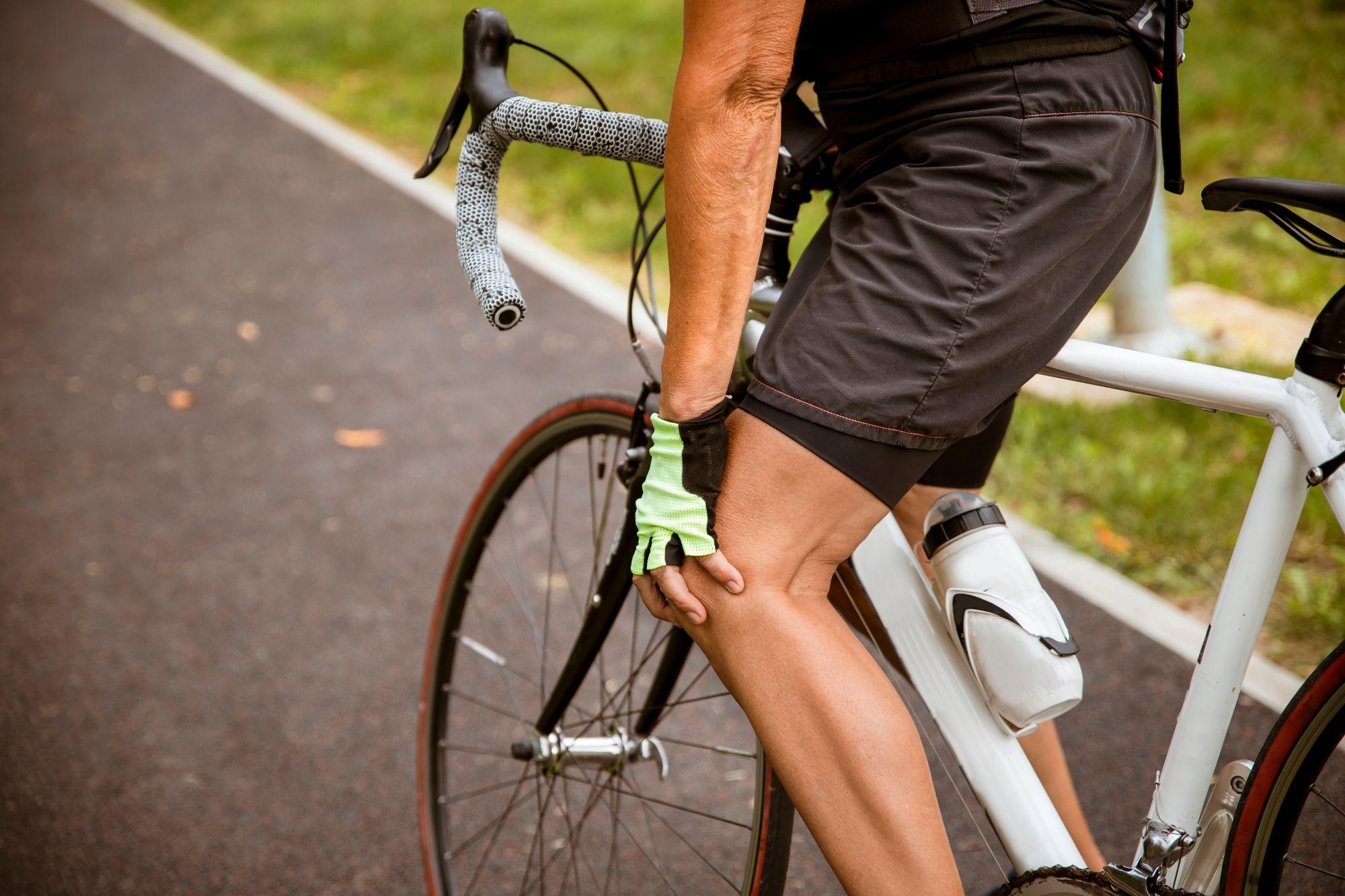 Cycling knee pain: causes and prevention