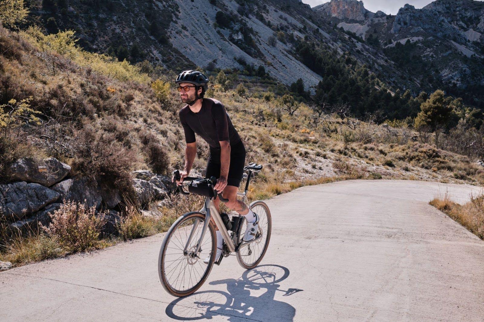 mountain cycling.jpg