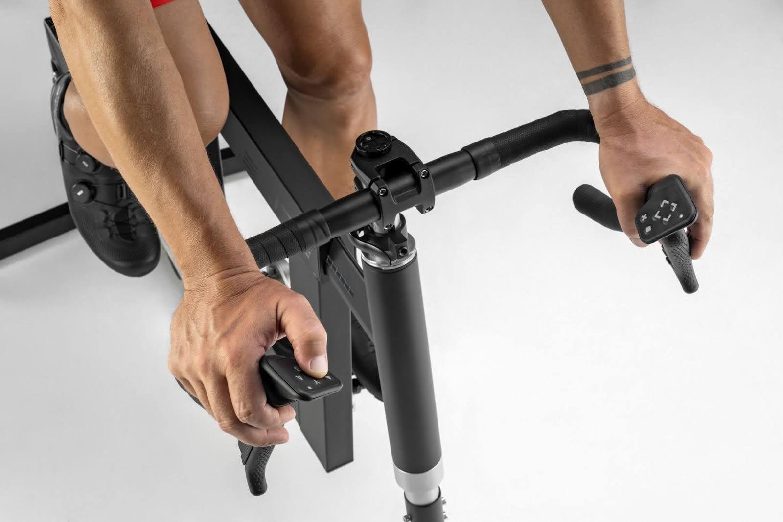Consejos para realizar el mantenimiento de un rodillo de bicicleta