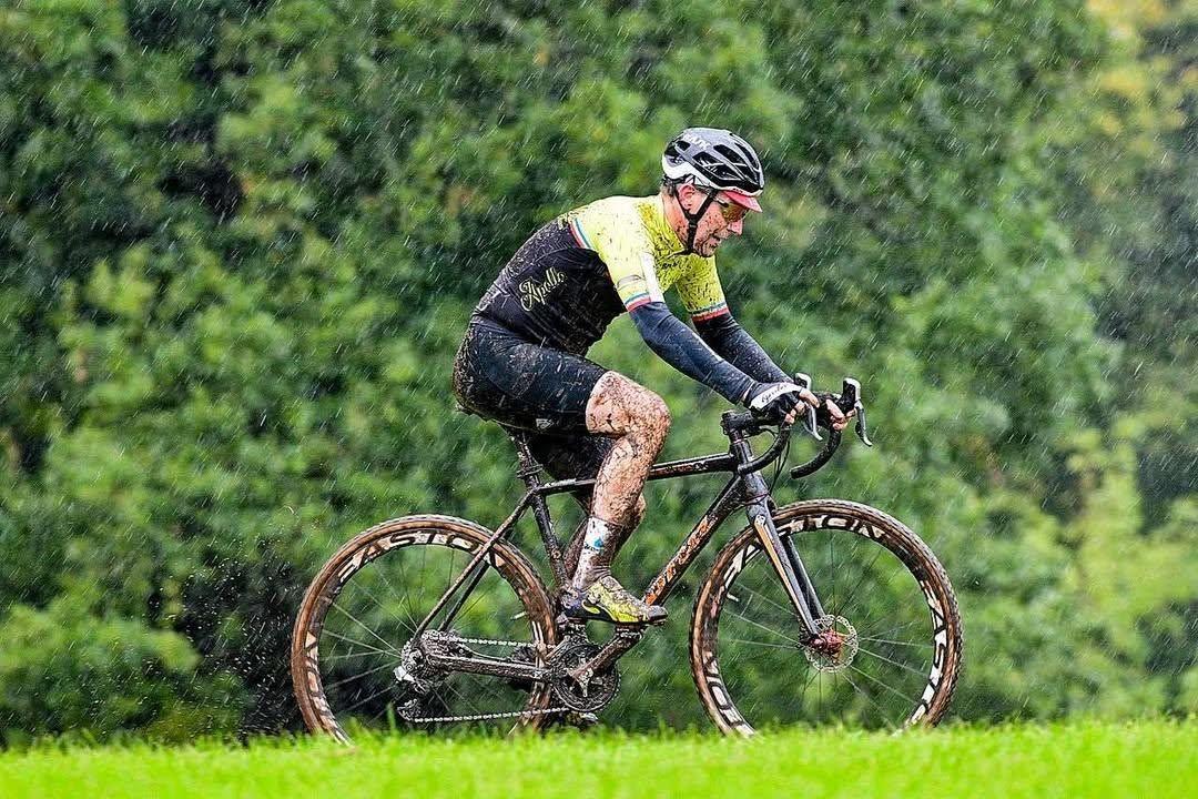 HIIT for cyclists: Boost FTP, burn fat, and improve endurance with ROUVY workouts